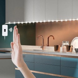 Светодиодная лента с датчиком движения LED USB 5V 12W 6000К холодный 3m 180led